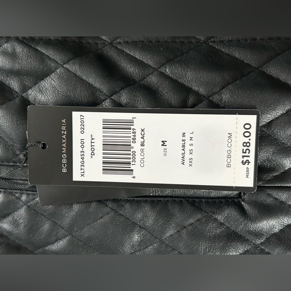 NWT BCBGmaxazria black faux leather quilted skirt size M - Picture 4 of 6
